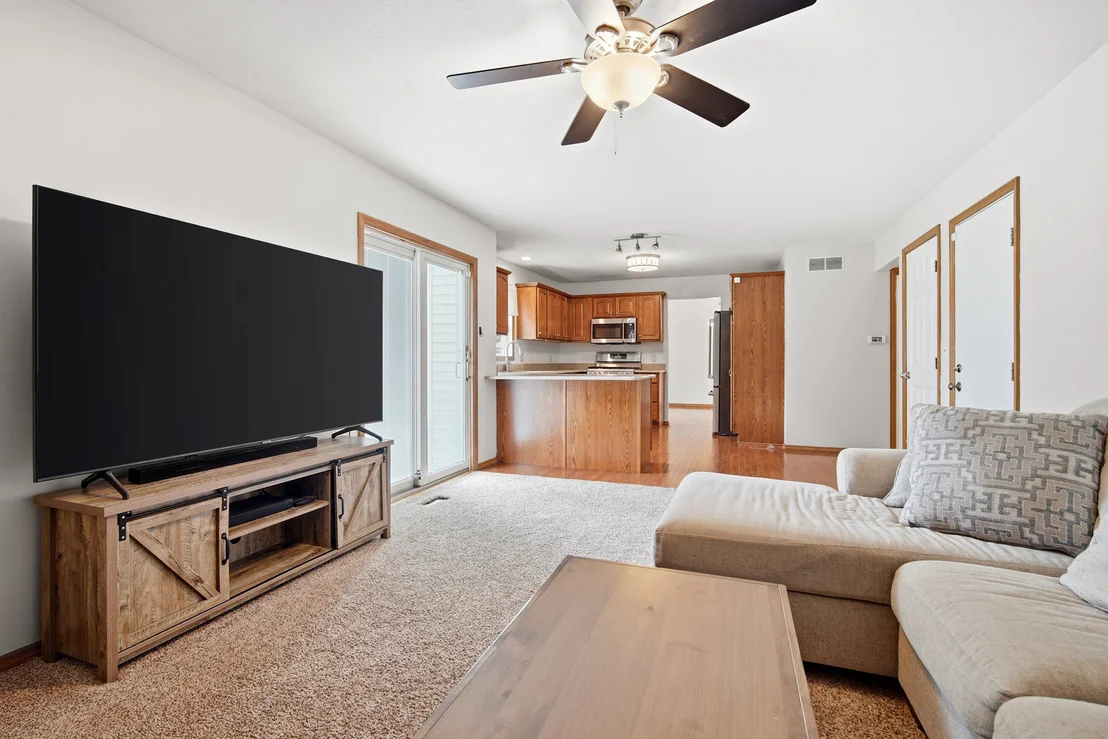 Photo of 1303 Kenneth Drive