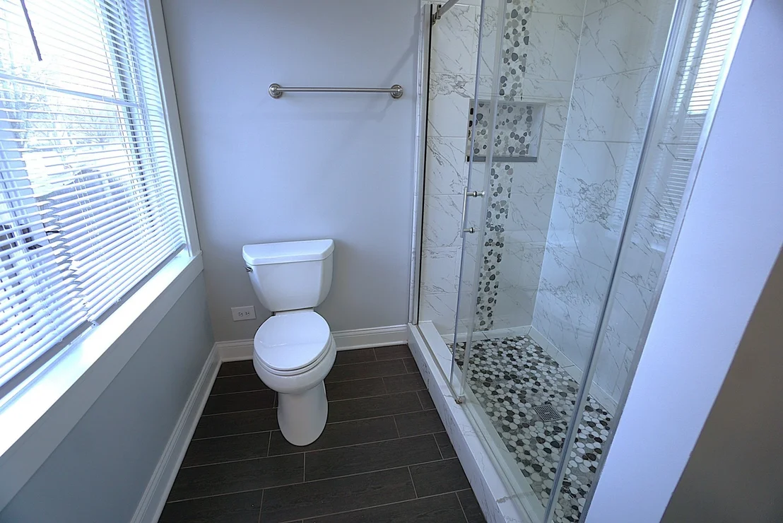Photo of 5249 Hoffman Street