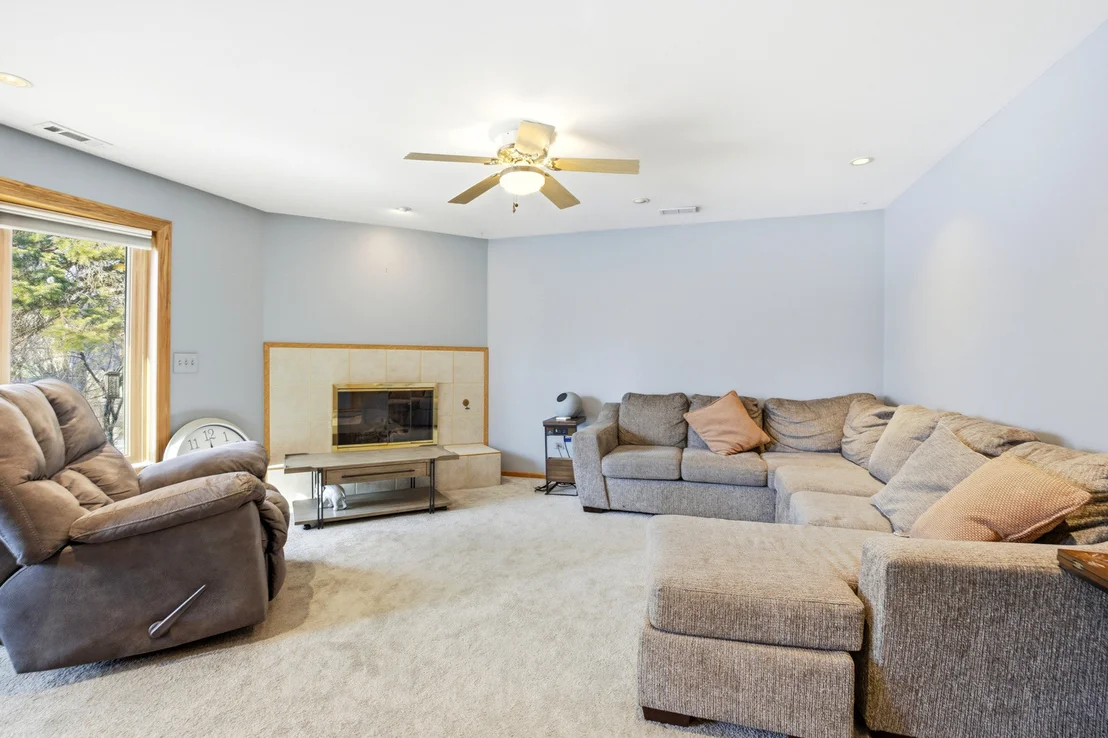 Photo of 7388 Coventry Lane