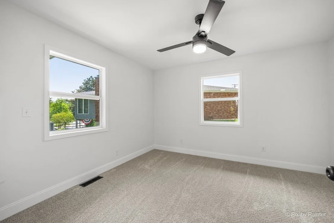 Photo of 368 Holiday Drive