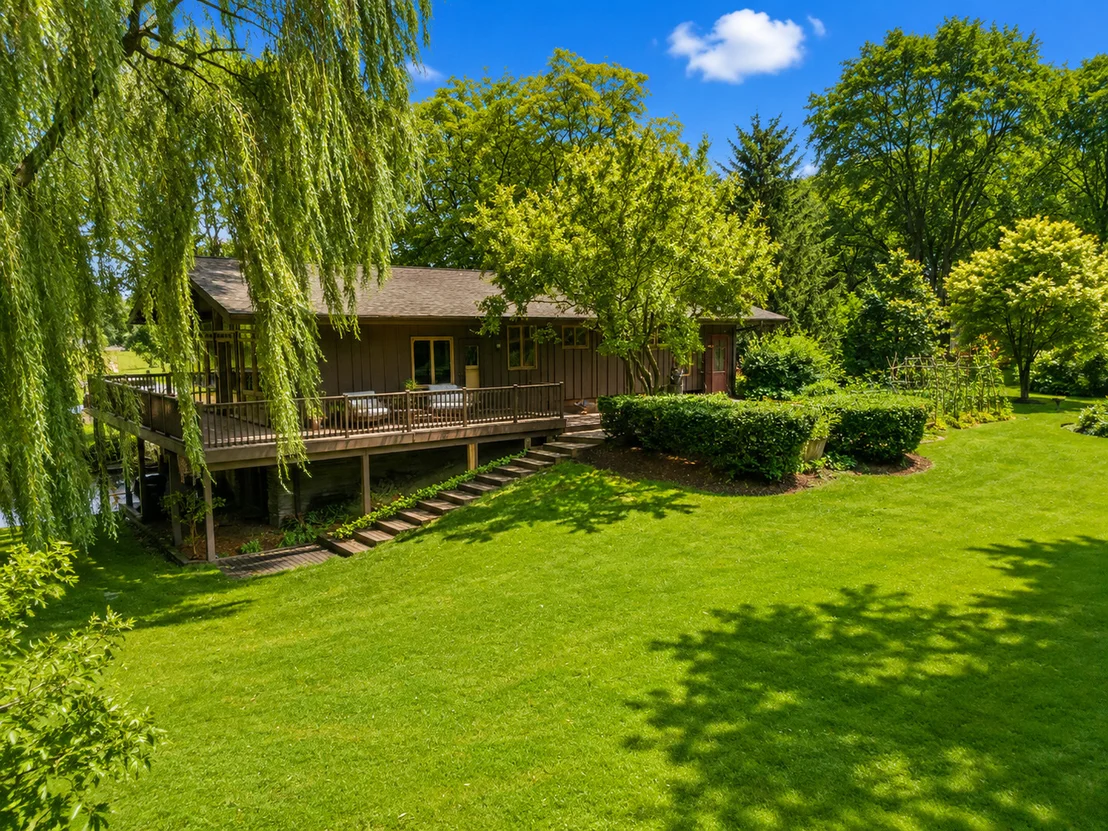 Photo of 2272 N Circle Drive