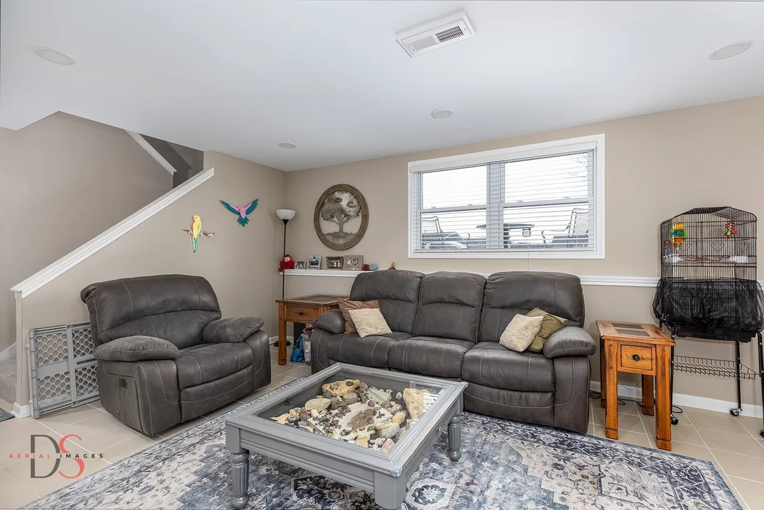 Photo of 4 Maplewood Lane