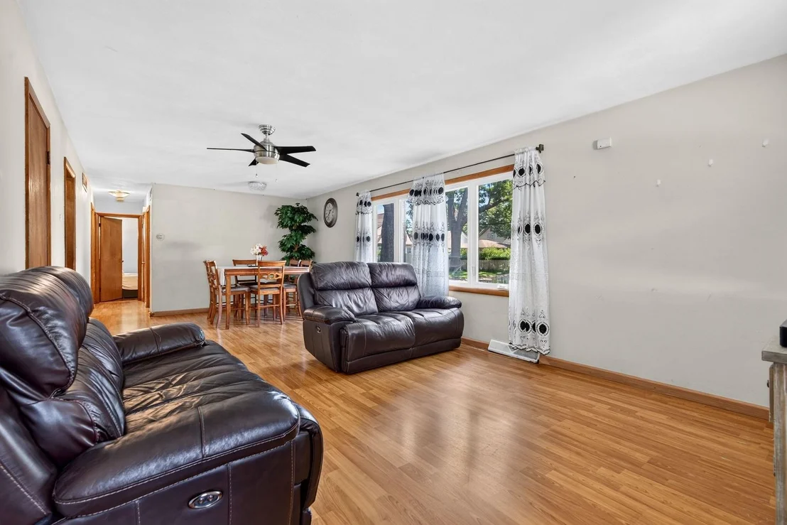 Photo of 1003 BELLEVUE Avenue
