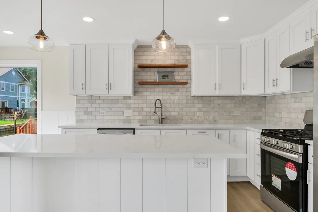 Photo of 28 Lakeside Lane
