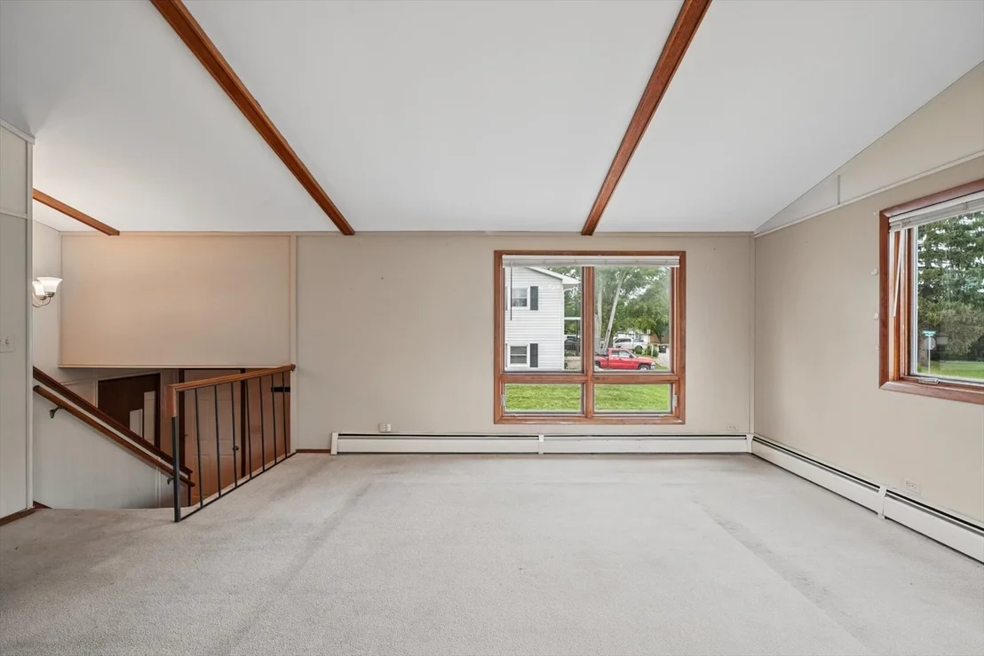 Photo of 814 Pinecrest Drive
