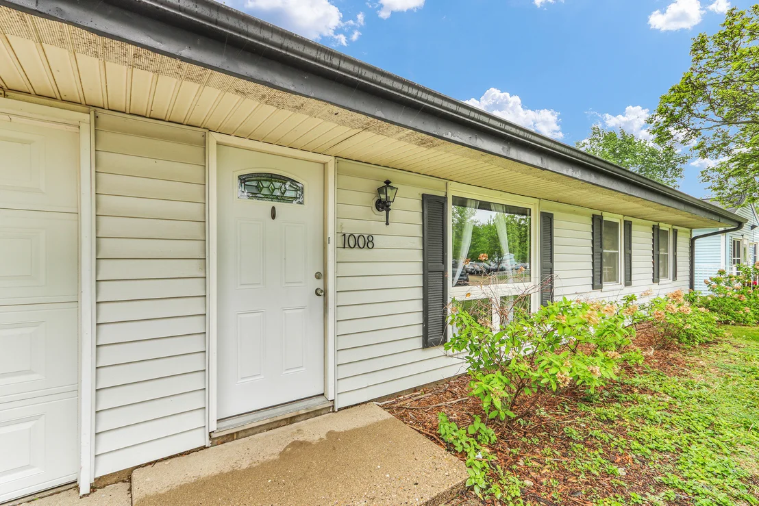 Photo of 1008 Stratford Drive