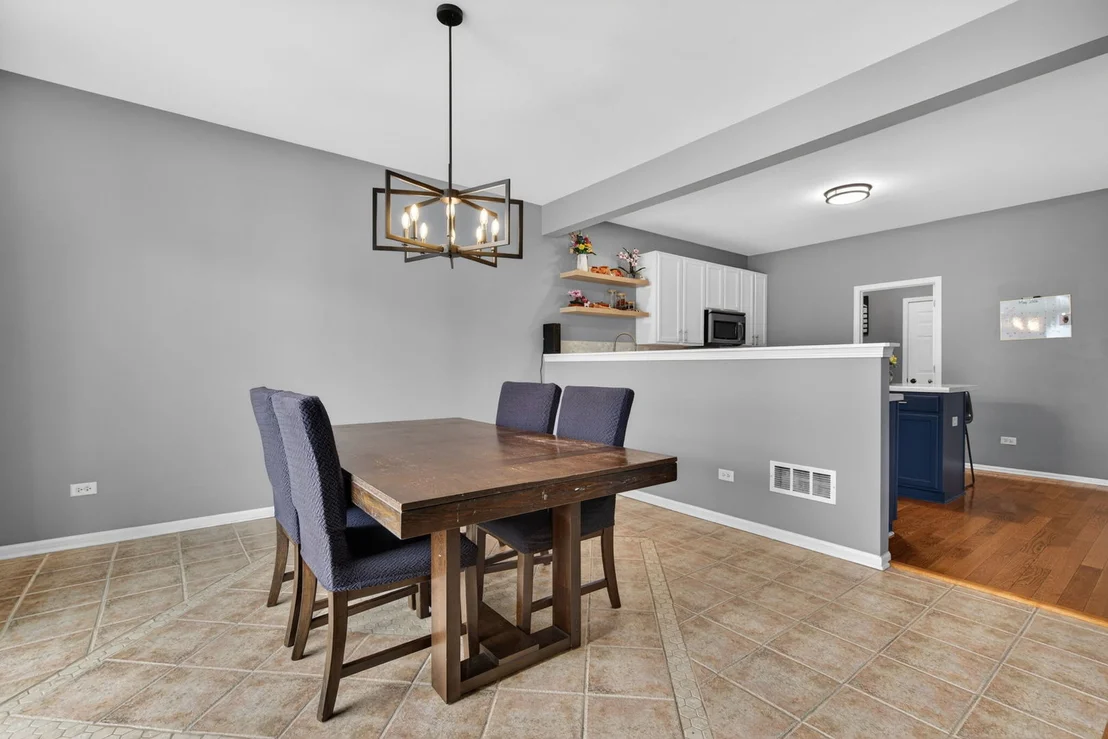 Photo of 1501 Roth Drive