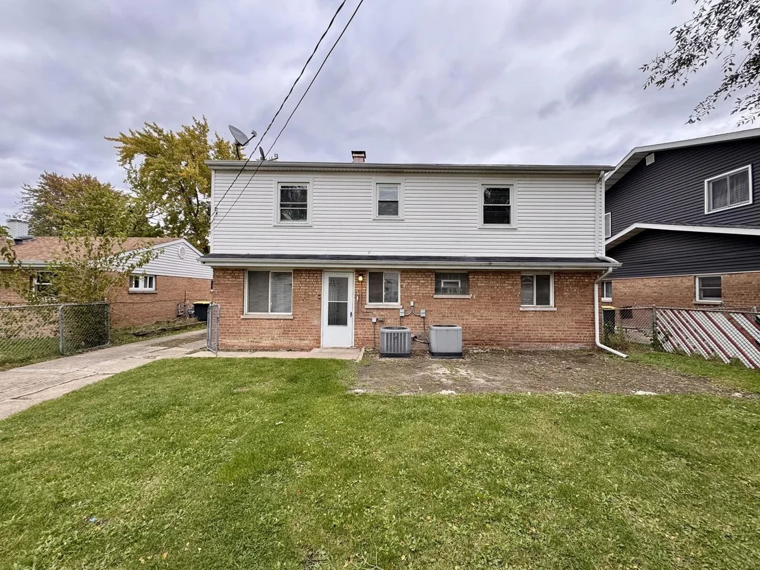 Photo of 17318 Walter Street