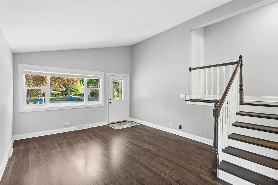 Photo of 408 W Commonwealth Lane