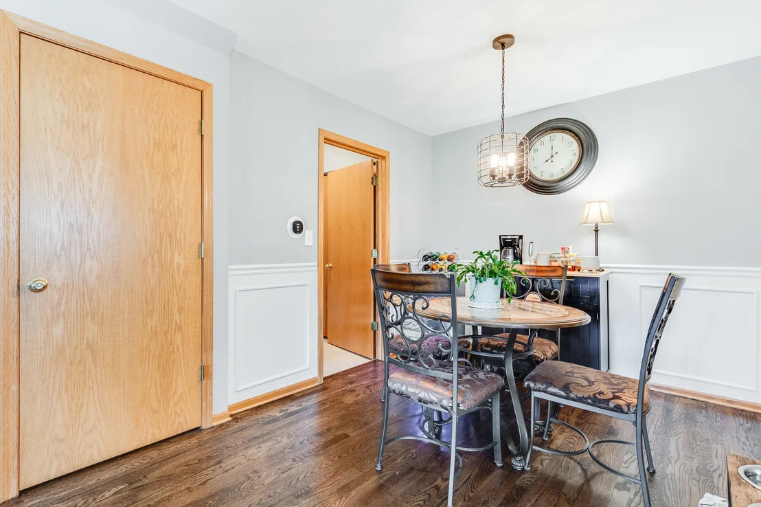 Photo of 661 Chestnut Ridge