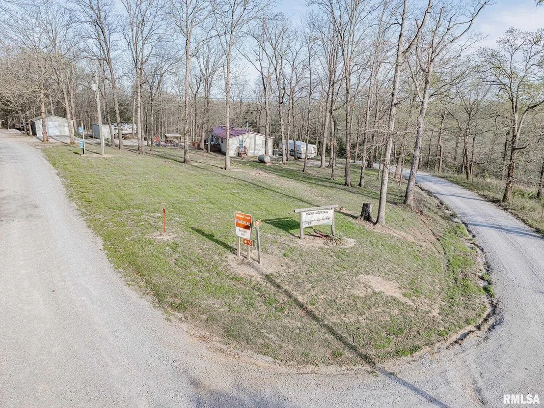 Photo of 565 Dutton Chapel Road