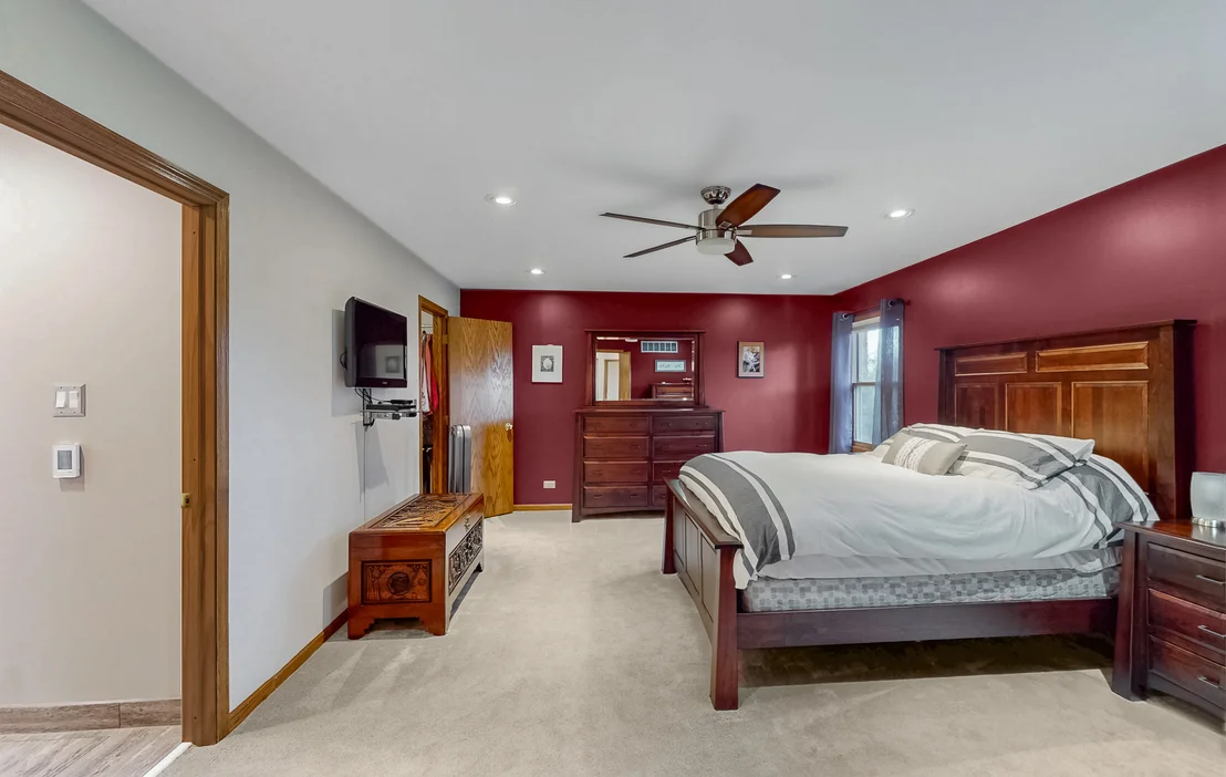 Photo of 526 Spruce Lane