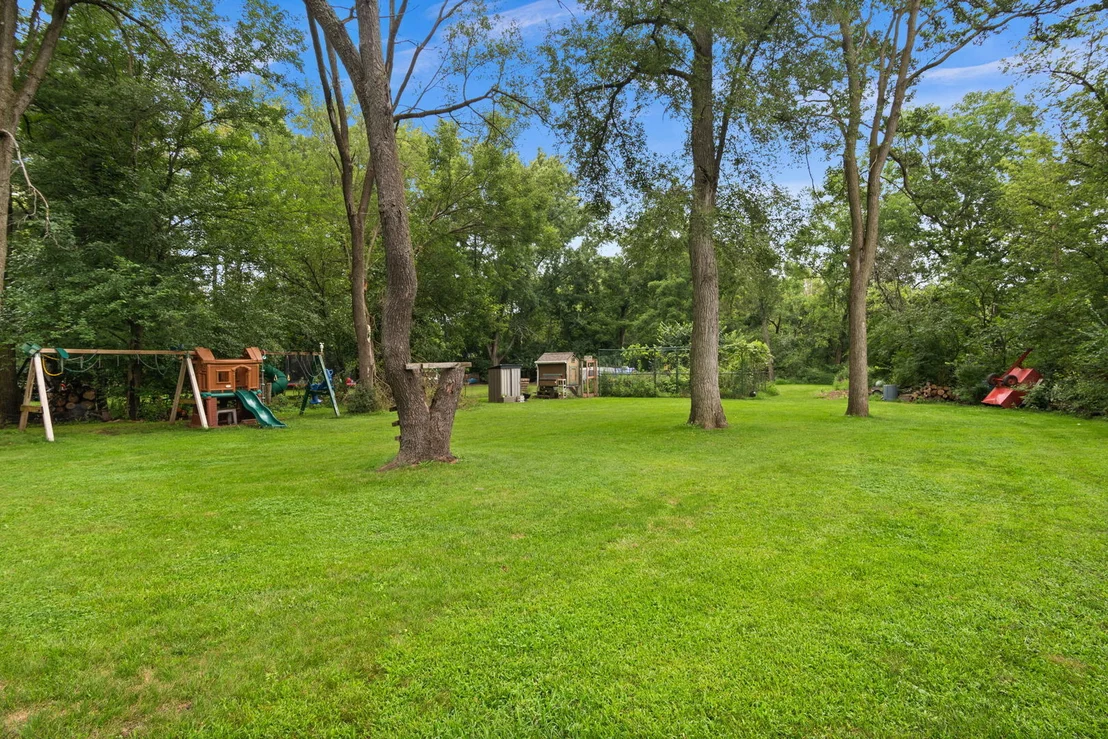 Photo of 1225 Winaki Trail