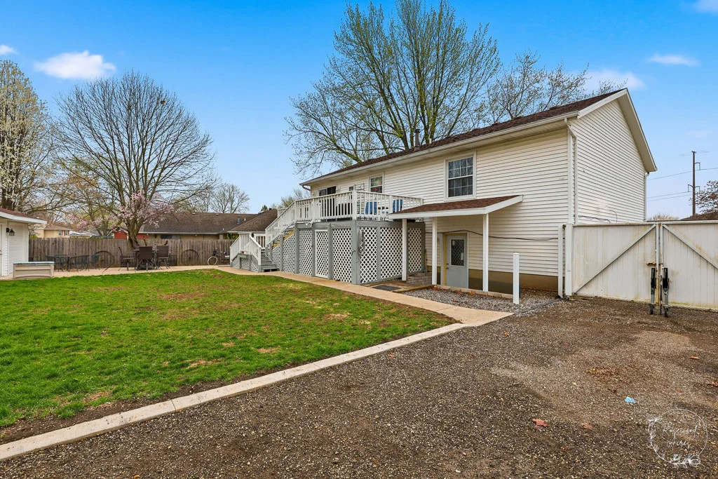 Photo of 209 Meadows Road S