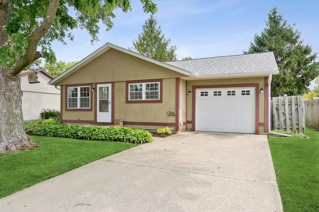 Photo of 1406 Navajo Drive
