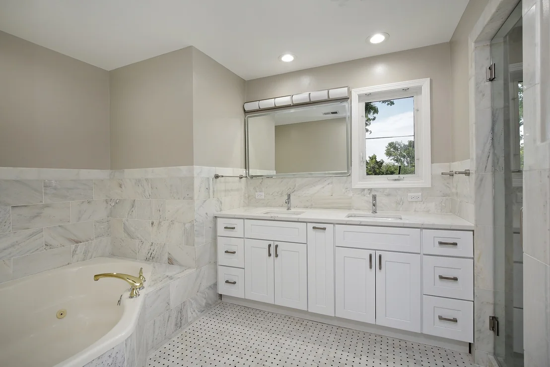 Photo of 1012 Windsor Road