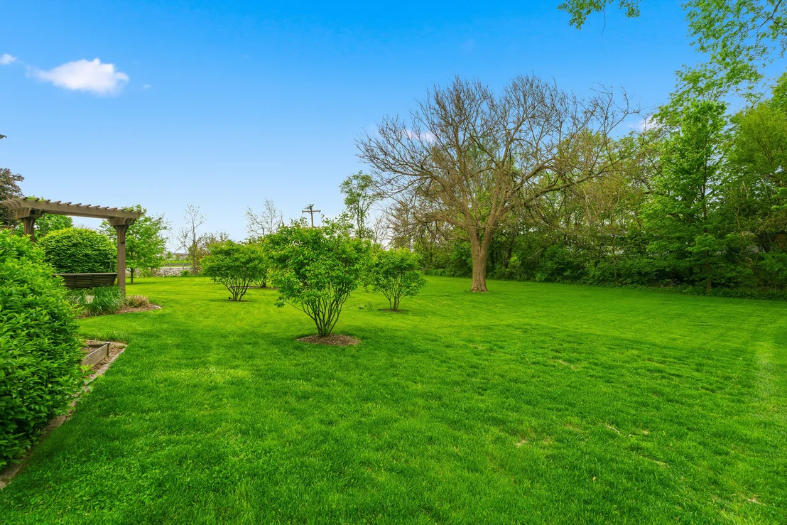Photo of 1107 VALLEY Lane