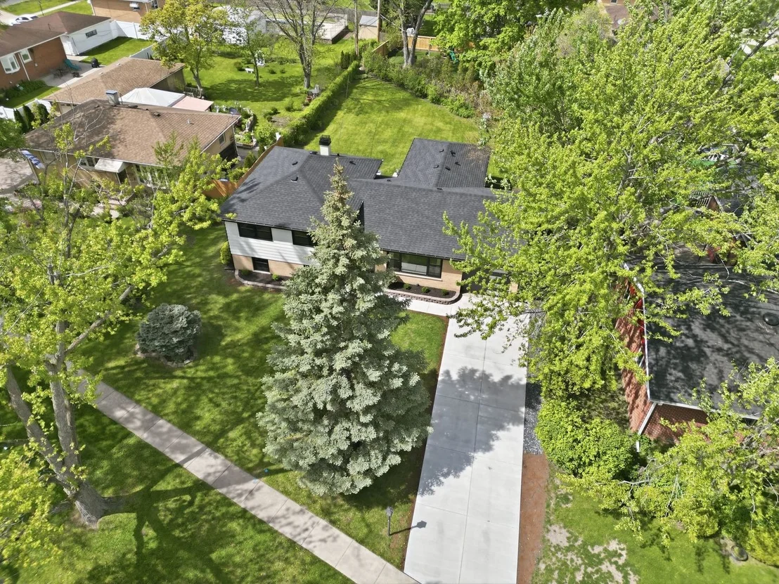 Photo of 1602 W Willow Lane