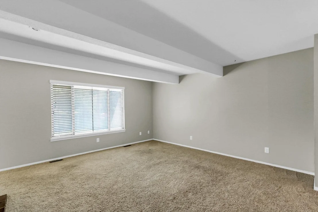 Photo of Unit 2138 at 2138 Harbortown Circle