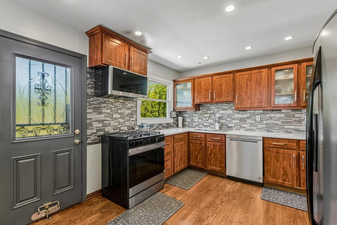 Photo of 774 Polynesian Drive