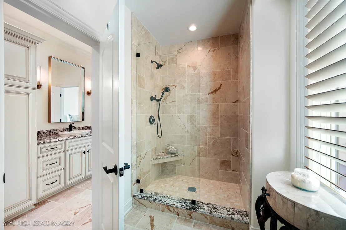 Photo of 1 Willowcrest Drive