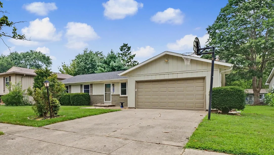 Photo of 2312 Blackthorn Drive