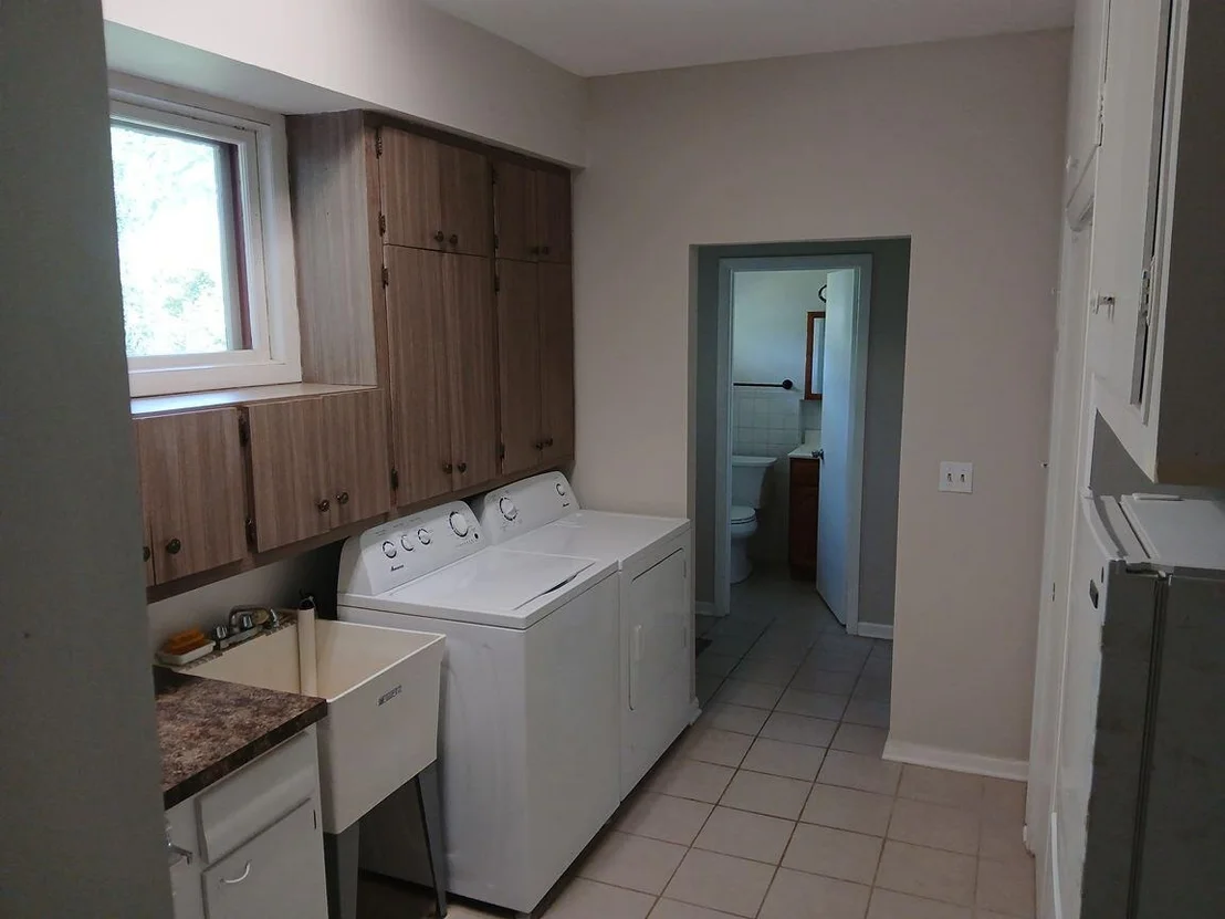 Photo of 121 N Mandel Lane