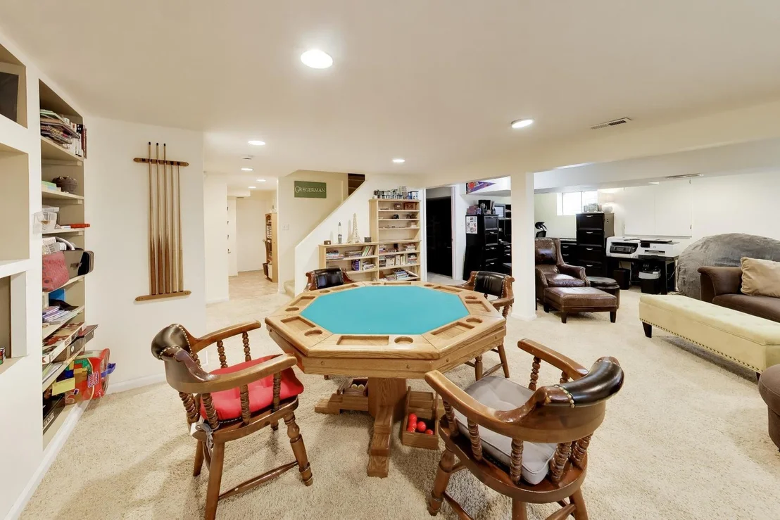 Photo of 3331 Maple Leaf Drive