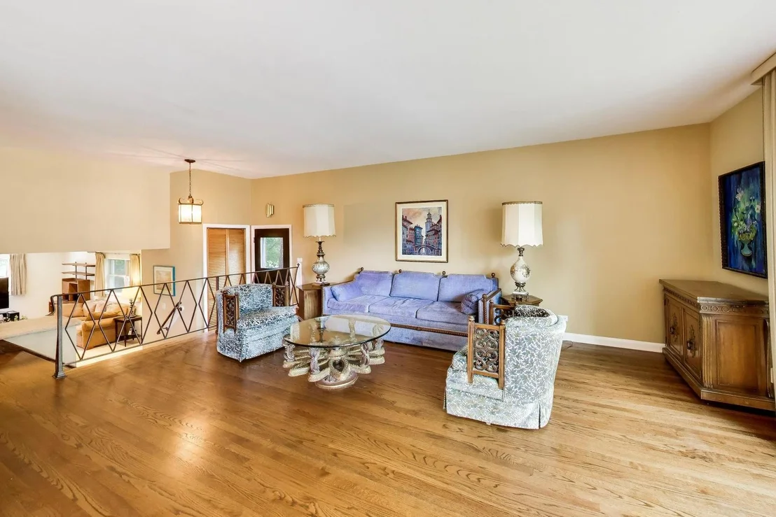 Photo of 349 Park Drive