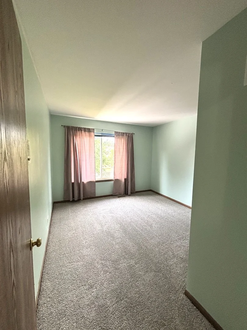 Photo of 328 Barnaby Drive
