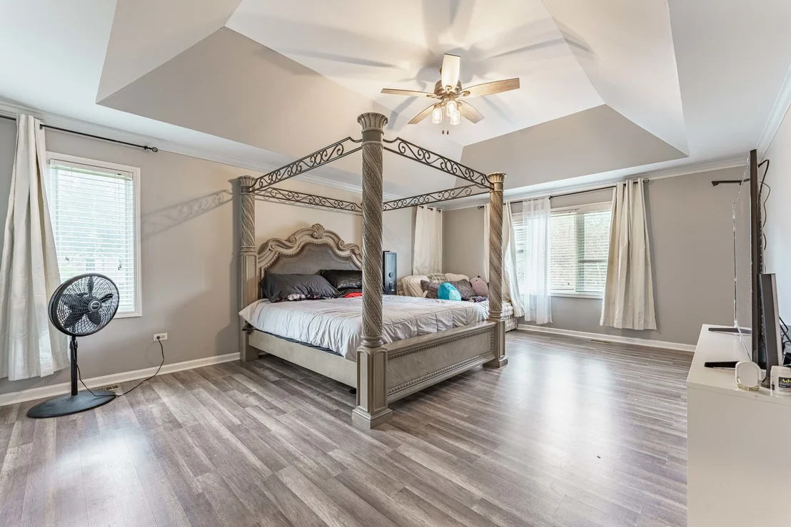 Photo of 926 Edgewood Drive