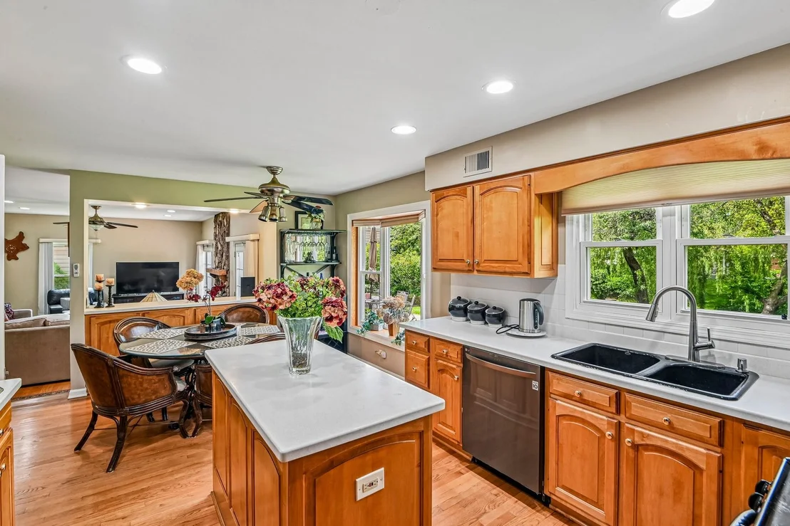Photo of 214 Carmelhead Lane