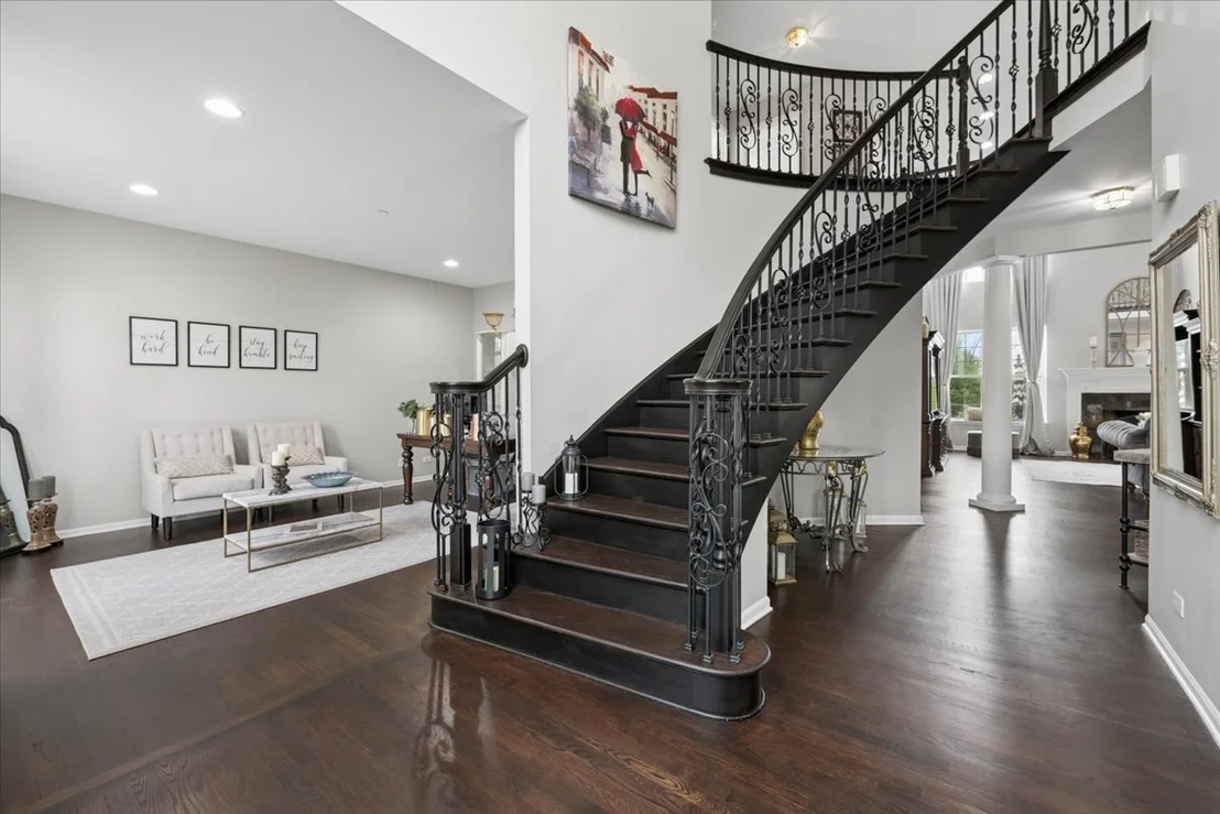 Photo of 5423 SWAN Circle