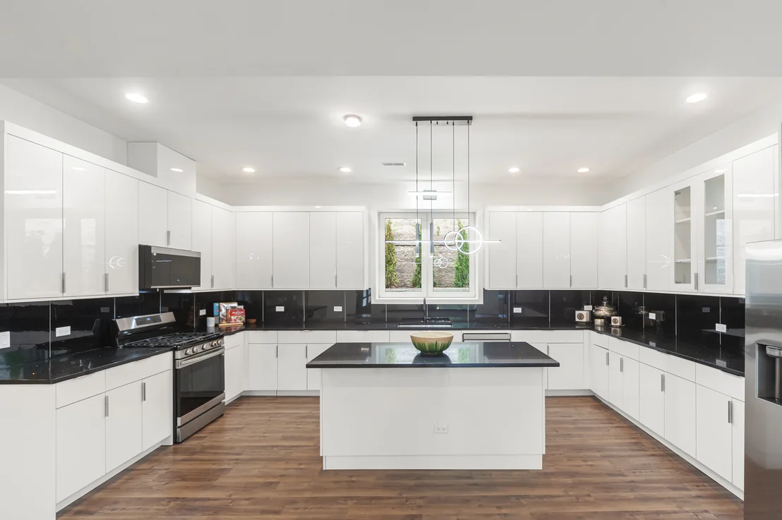 Photo of 615 Harper Drive