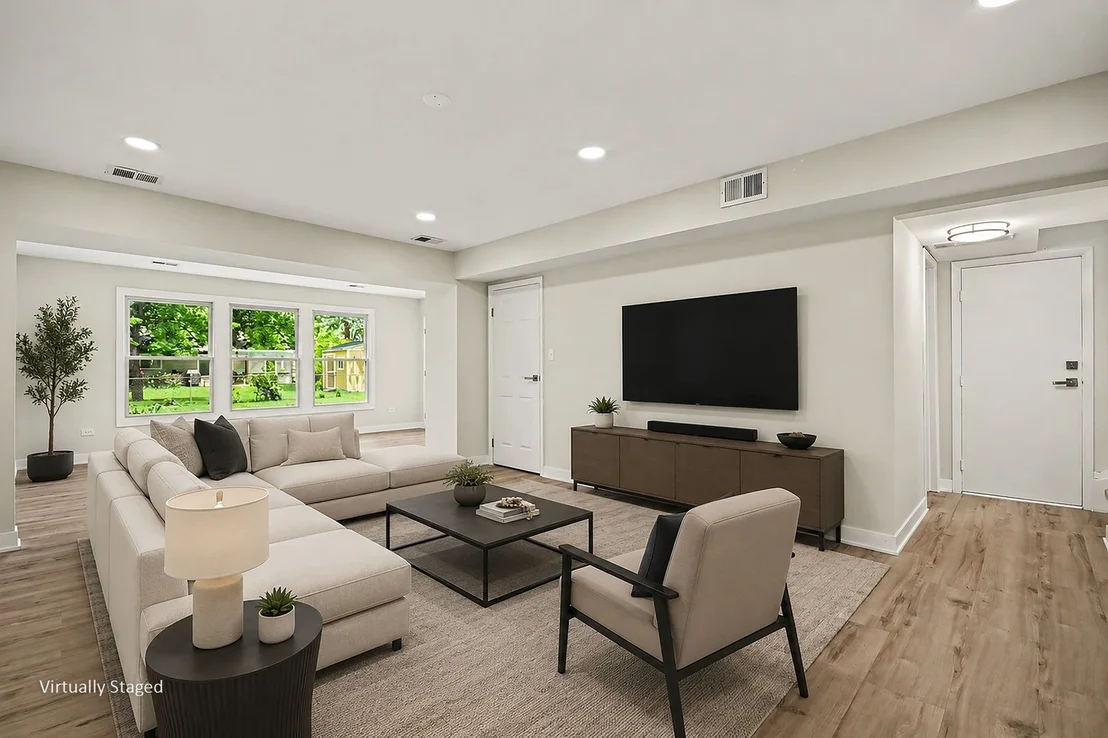 Photo of 1312 W Oakmont Road