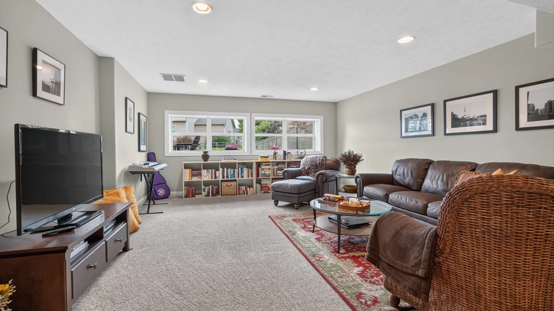 Photo of 2416 Shepard Road