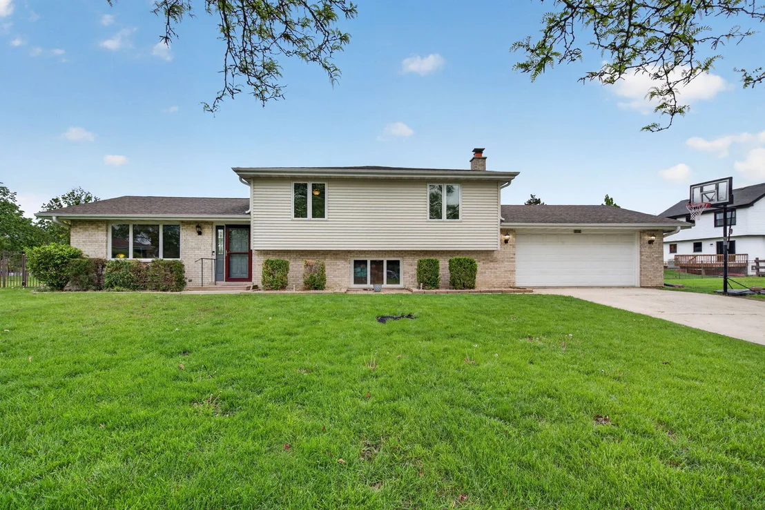 Photo of 10818 Bryant Road