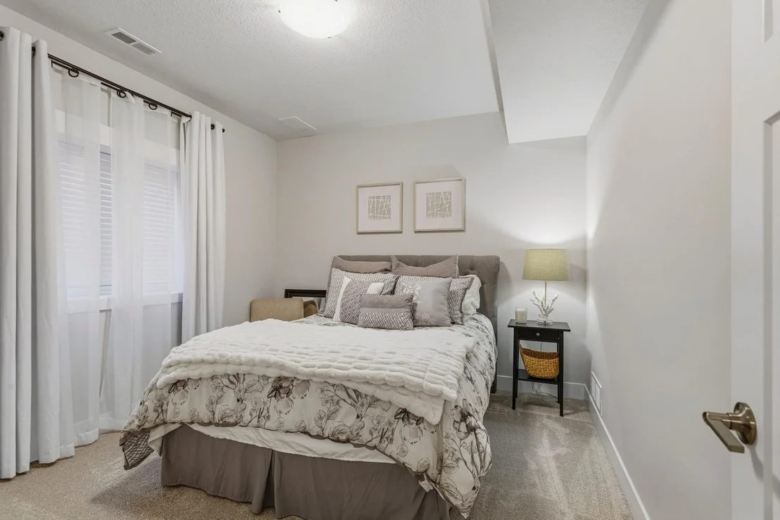 Photo of 4804 Oakdale Drive