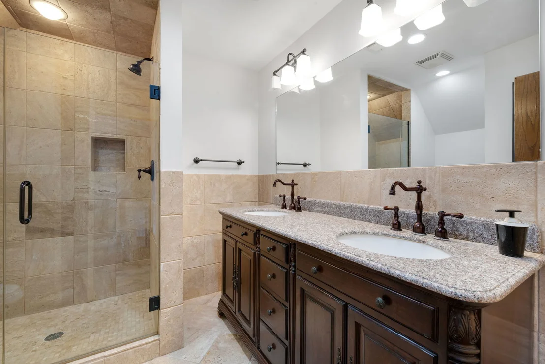 Photo of 910 Red Fox Lane