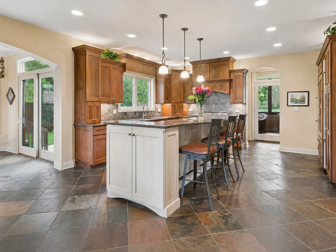 Photo of 901 Kenton Road