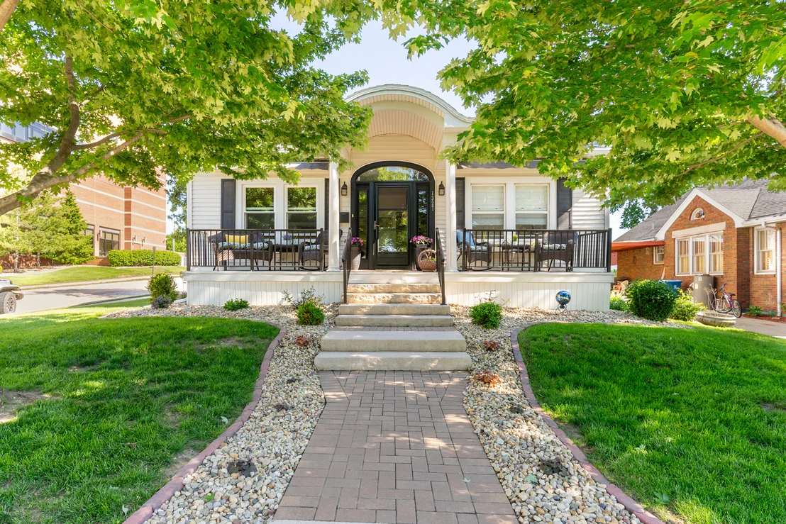 Photo of 1327 5th Street