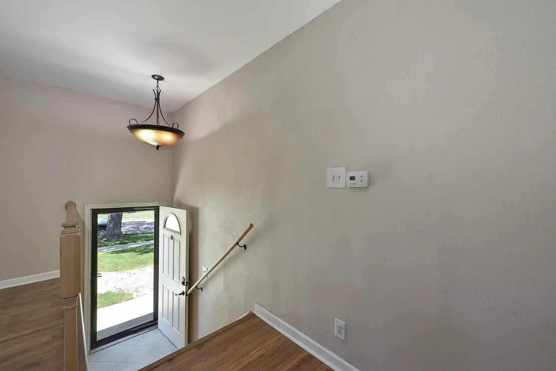 Photo of 913 Vine Street