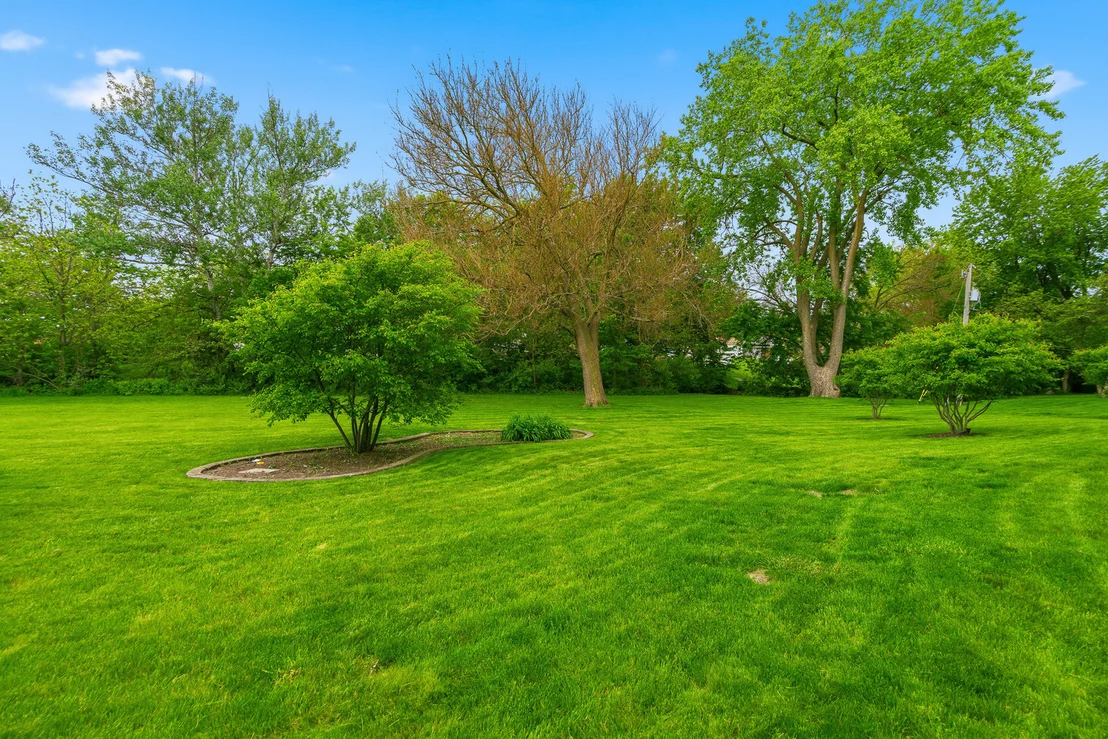 Photo of 1107 VALLEY Lane