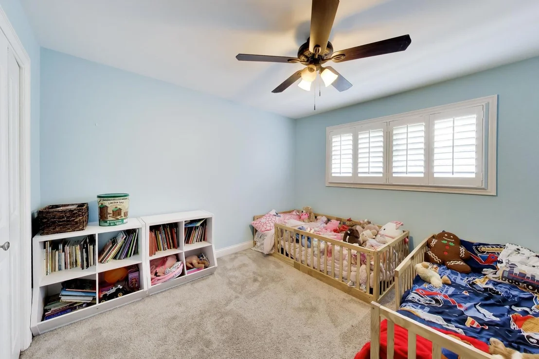 Photo of 116 W Central Road