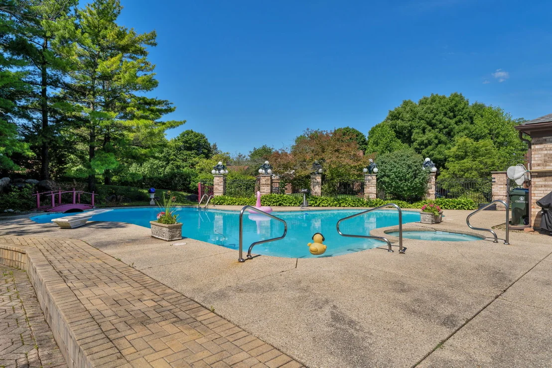 Photo of 2135 Phillips Drive