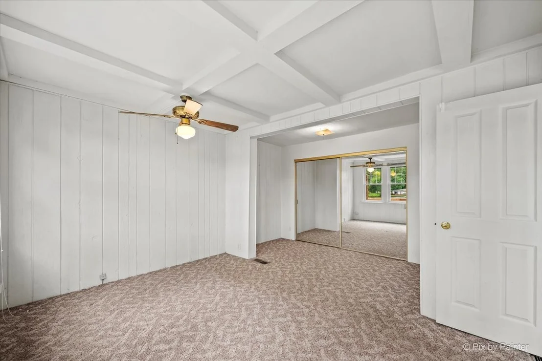 Photo of 2409 Grove Lane