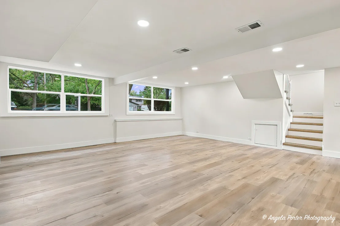 Photo of 2929 Central Road