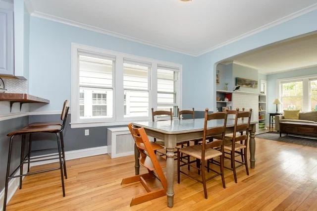 Photo of 2708 Central Park Avenue