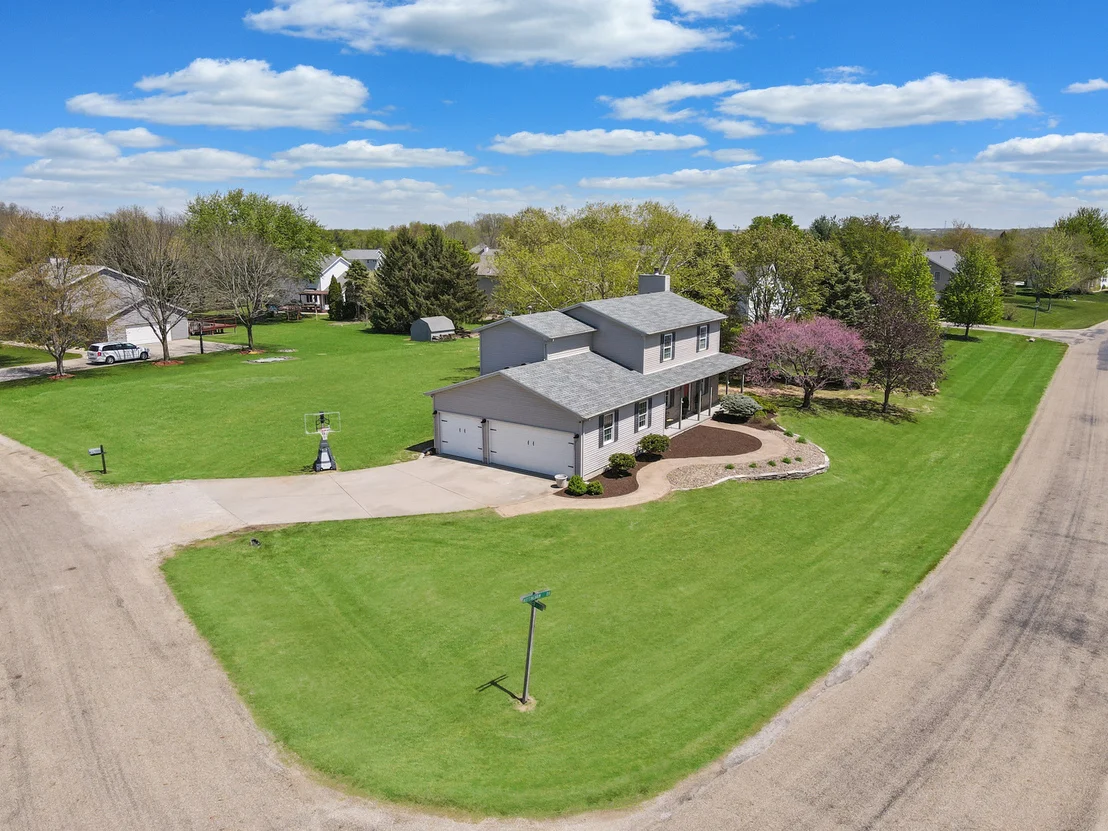 Photo of 9321 Hillcrest Lane