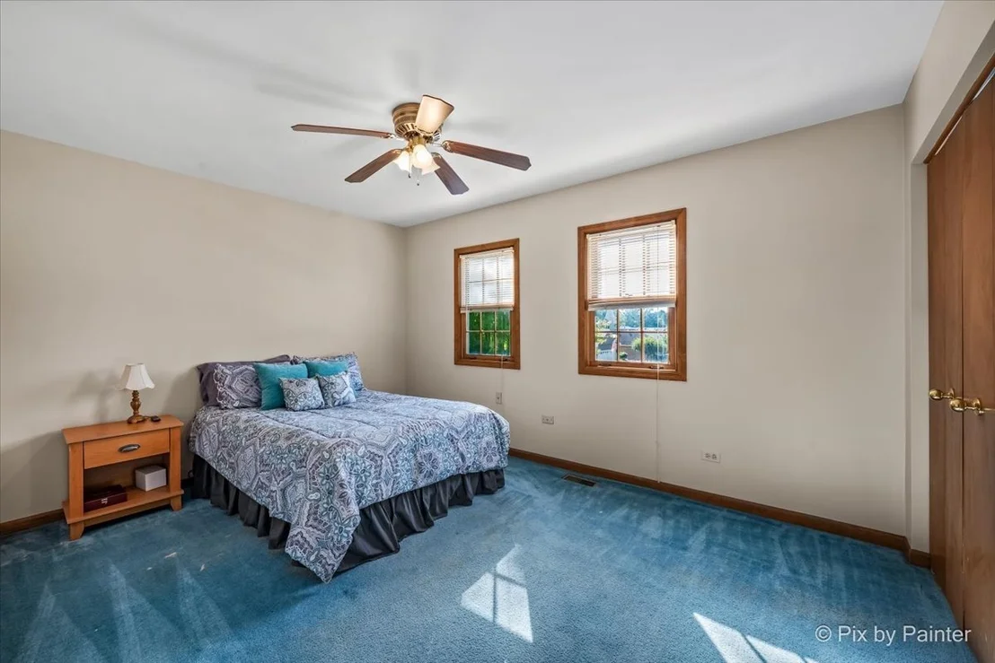 Photo of 765 Crest Drive